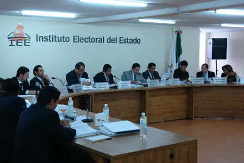 Sesiona Consejo General para acuerdos y actualizar normatividades