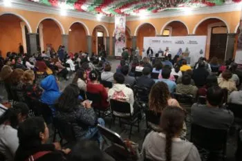 Presentan en la Casa de la Cultura de Puebla “Tina Modotti: Una mujer del Siglo XX”, novela gráfica de Ángel de la Calle