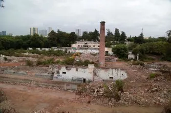 Apoyaría Ayuntamiento de Puebla creación de microparques en fábricas abandonadas