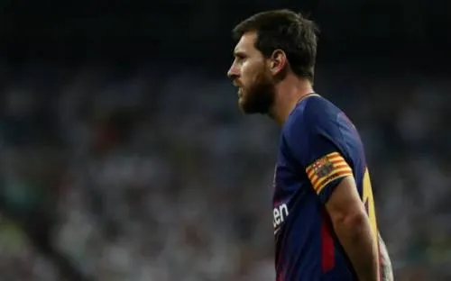 Messi continúa en Barcelona, su padre firmó el contrato: Bartomeu