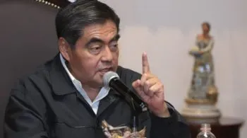 Litigio entre Tony Gali y José Layón es entre poderosos económicamente: Miguel Barbosa