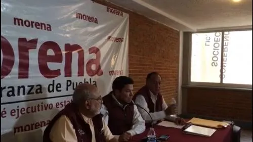 Golpeteo a Barbosa es para distraer a la población, asegura Biestro Medinilla