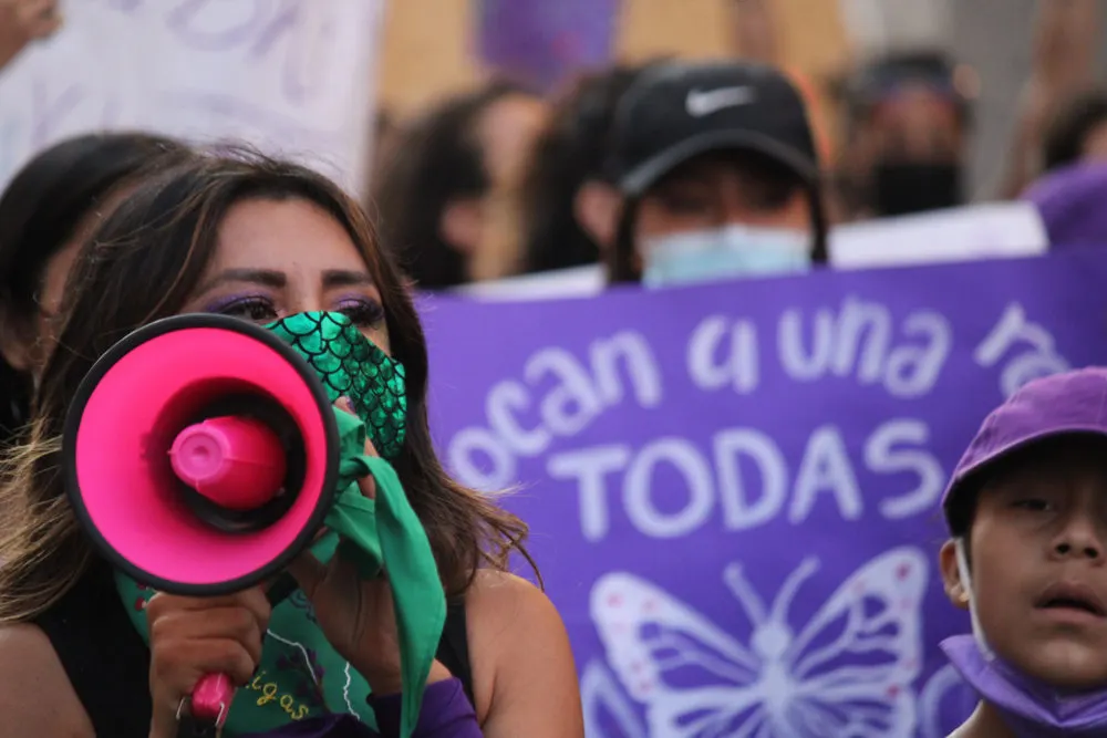 Reprueban colectivas feministas poblanas que gobierno las infiltre