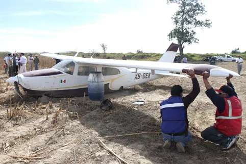 Reportan desaparición de avioneta con 14 pasajeros en BCS