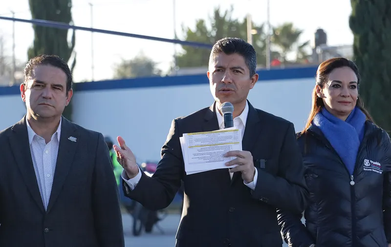 ayuntamiento-pue-entrega-helicoptero-arcangel