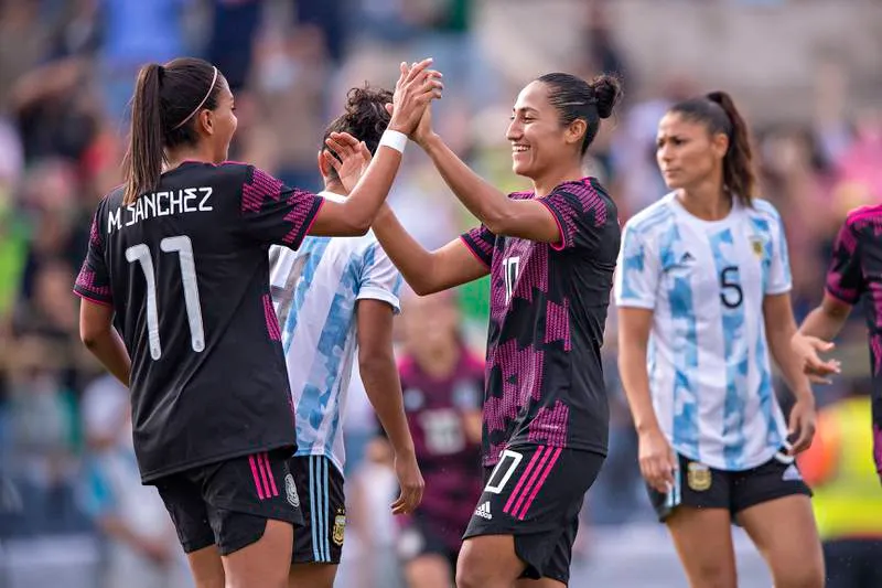 La Selección Femenil de Futbol le ganó a Argentina con un 6-1