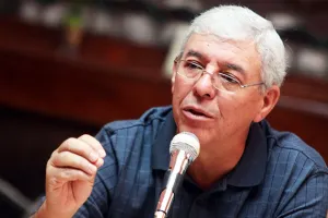 Para ser candidato independiente hay que ser hijo de la mafia: Hinojosa