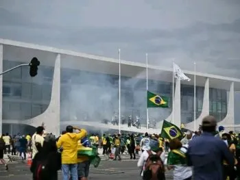 Brasil incauta los bienes de empresas y personas sospechosas de financiar el ataque a los tres poderes
