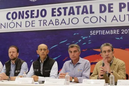 Pide Gali Fayad a políticos no lucrar con damnificados que dejó el sismo