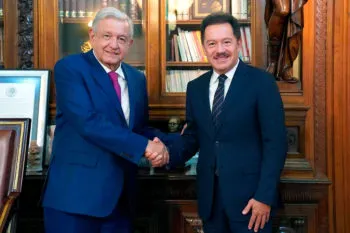 AMLO mochará salud y pensiones a trabajadores