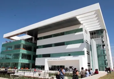 Rescatan a fallido suicida en Biblioteca Central de la BUAP