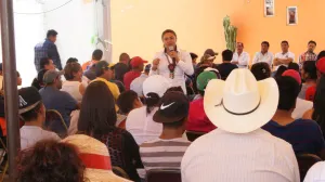 Gestionaré más recursos para el Distrito 8: Arely Ávila