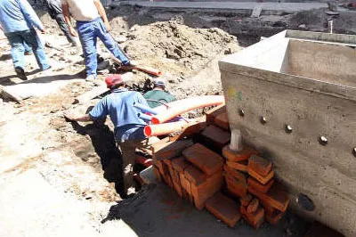 Soapap sustituye drenaje en dos puntos de la ciudad