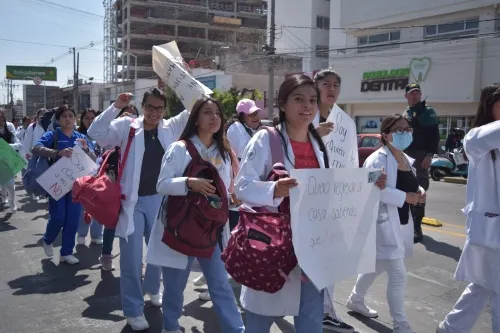 Mesas de diálogo en la BUAP