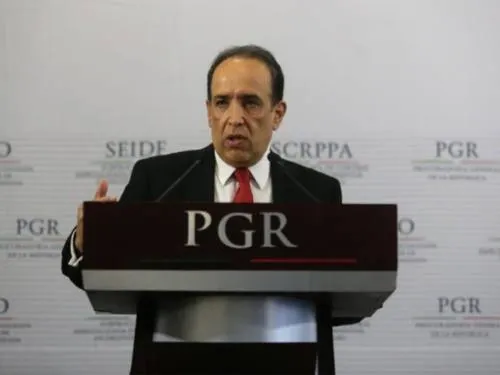 En riesgo, investigación contra colaboradores de Duarte: PGR