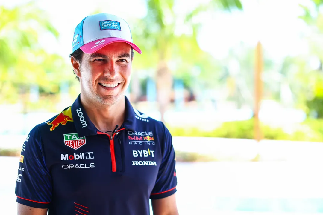 F1