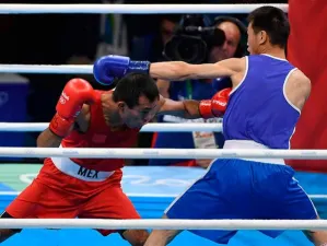 Elías Emigdio avanza a octavos del box olímpico