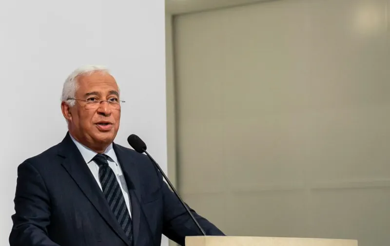 António Costa renuncia