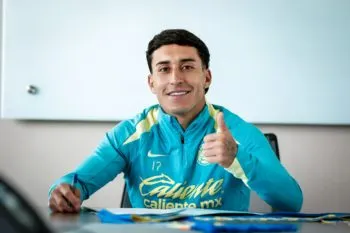 Alejandro Zendejas renueva con América y pone fin a los rumores de su salida