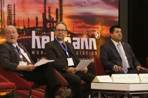 Necesario seguir innovando para mantener crecimiento clúster automotriz en Puebla
