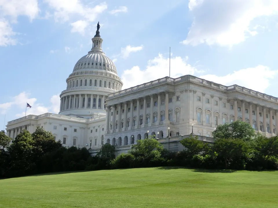 Capitol 516065 1280