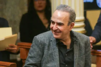 No manejo inteligencia artificial, responde Chidiac ante acusaciones de Néstor Camarillo