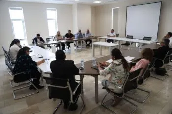 Desarrollan SSP de Puebla y CNDH plan de atención para personas indígenas en reclusión