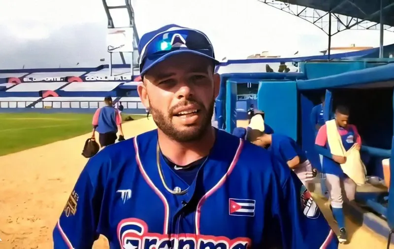Ivan Prieto cátcher de la selección cubana