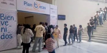 BUAP impulsa acceso a la educación con más de 10 mil becas en Plan Becas 2026