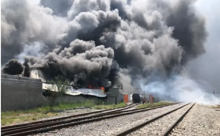Explosión en planta en Santa Catarina; hay dos muertos
