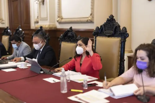 Cabildo aprueba expropiar predio aledaño a Mercado Hidalgo para central de cultura de la legalidad