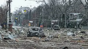 Aumenta Putin bombardeos y busca acabar con la resistencia en Ucrania