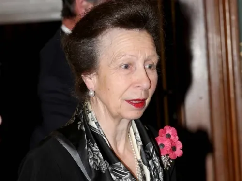 Otro desaire a Trump: hija de Isabel II se niega a saludarlo