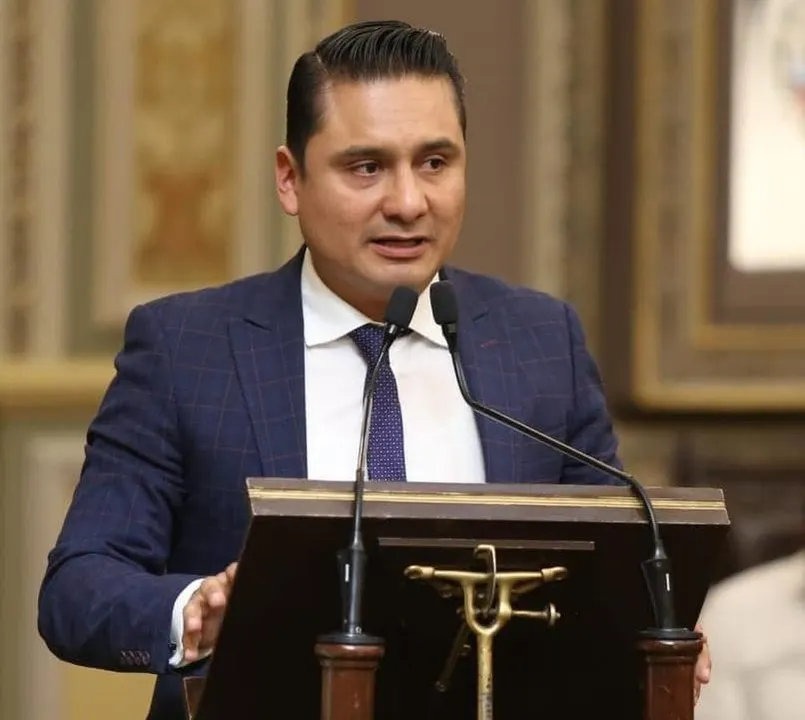 Diputado Iván Herrera Villagómez,