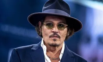 Johnny Depp contrata a abogada de documental de Netflix