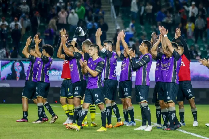 Tuvieron que pasar nueve juegos este 2023 y aproximadamente seis meses para que el Mazatlán FC consiguiera una victoria en la Liga MX
