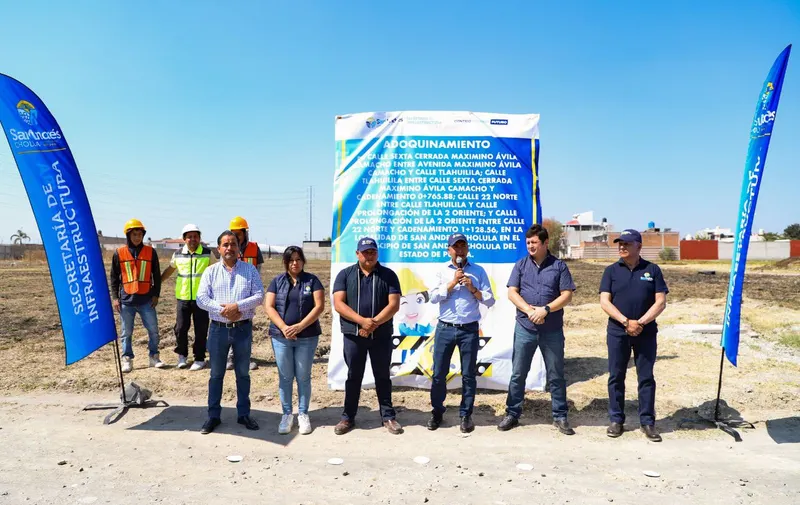 Arranca Ayuntamiento de San Andrés Cholula con adoquinamiento en calles de la cabecera municipal