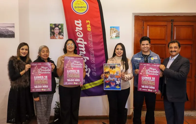 sp-cholula-encendido-arbol-mega-posada