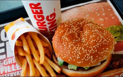 Burger King retira publicidad sexista del Mundial y pide disculpas