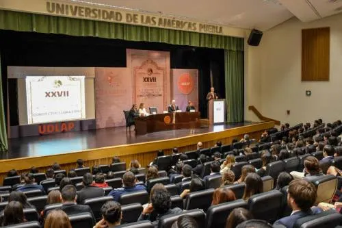 Constitución, elemento central que determina cómo vivirá una sociedad: Rector UDLAP