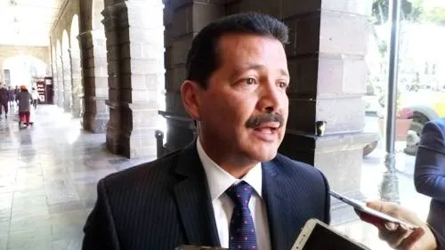 Coordinador de alcaldes de Morena pide consulta para definir candidato a la Gubernatura de Puebla