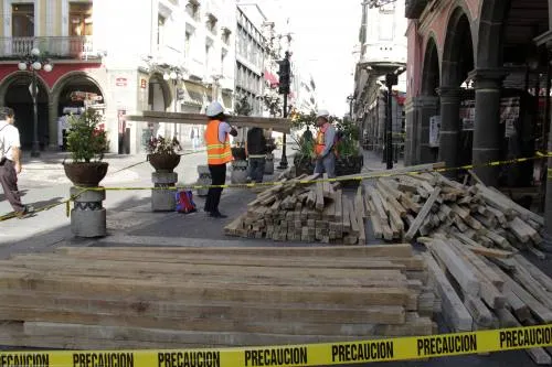 Universitarios se sumaron a las brigadas de revisión en los inmuebles del Centro Histórico