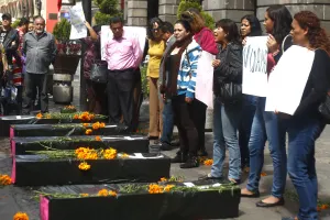 Contrastan cifras de feminicidios en Puebla