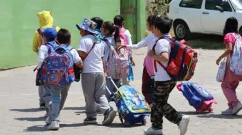 Escuelas en Puebla regresan al horario de verano a partir del 3 de marzo