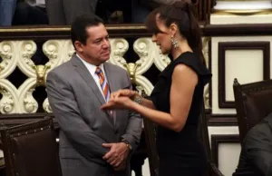 PGR toma investigación del secuestro de hermano de Rosalío Zanatta