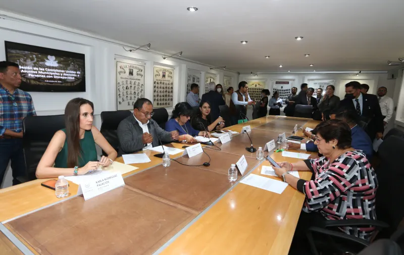 comisiones-unidas-asuntos-municipales-atencion-a-personas-con-discapacidad
