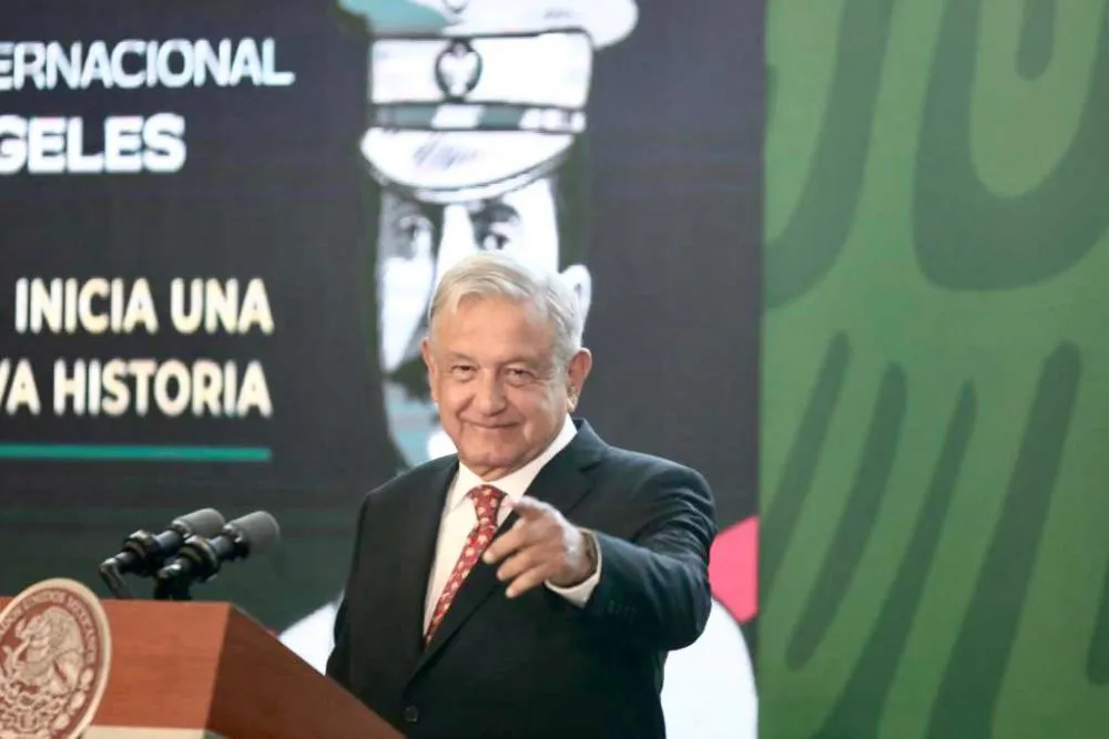 AMLO encabezará desfile del 5 de mayo en Puebla, confirma la SEP