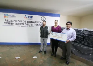 Recibe SEDIF donativo de 4 mil cobertores del Sitracobp