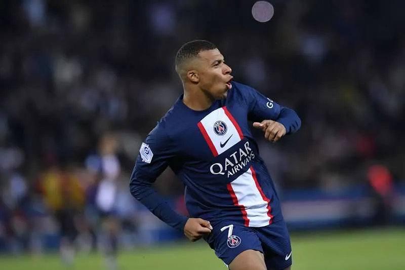 Foto: Twitter / @KMbappe