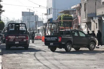Autoridades estatales y federales intervienen inmueble en la zona del mercado Morelos